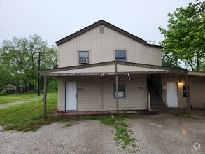 Building Photo - 821 N Highland Ave