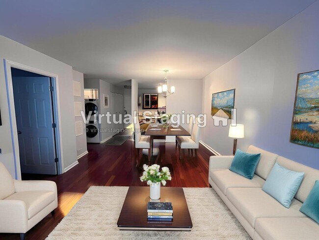 Foto del edificio - 222 E Pearson St