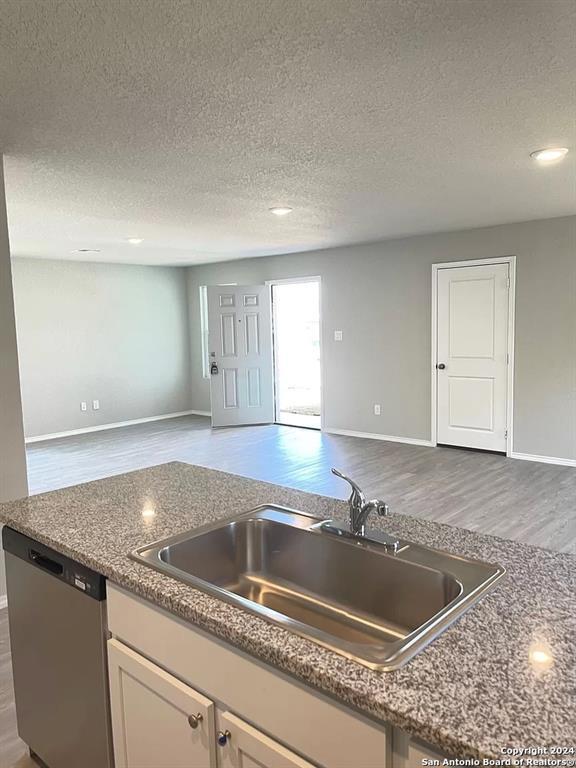 Foto del edificio - 10538 Varmus Dr