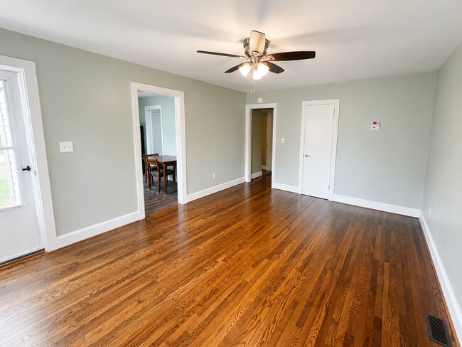 Foto del edificio - 207A Churchhill Circle