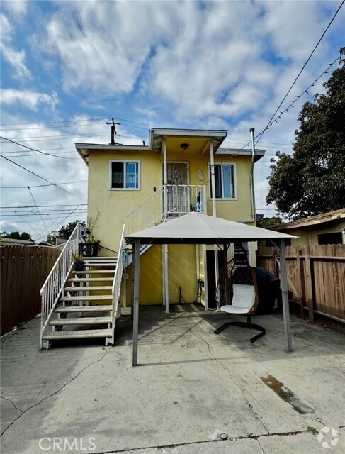 Building Photo - 1627 W Parade St