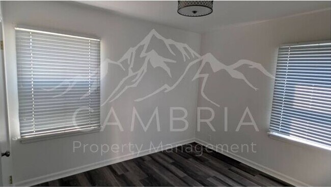 Foto del edificio - Charming 3BD Home in Murray