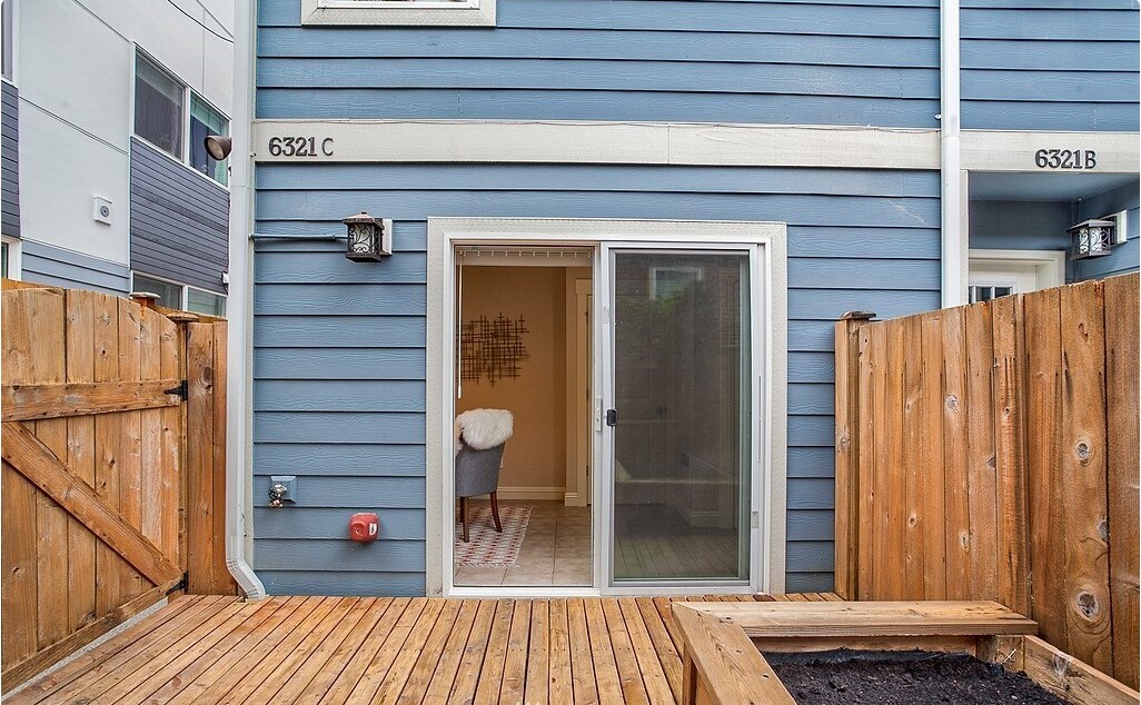 Primary Photo - 6321 34th Ave SW