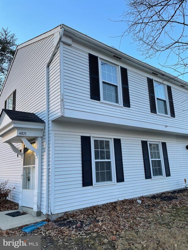 4821 Underwood Ct, Waldorf, MD 20602 Townhouse for Rent in Waldorf