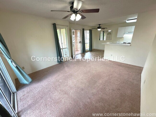 Building Photo - 94-638-533 Lumiaina St