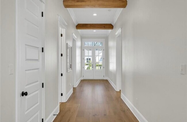 Foto del edificio - 4180 Cypress Point Dr