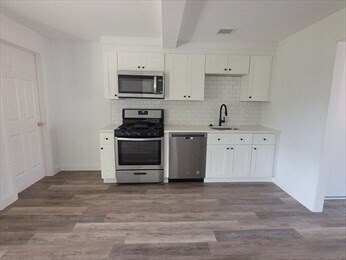 Foto principal - 63 River St