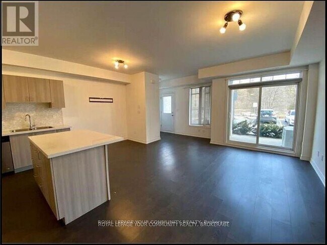 Building Photo - 196 Pine Grove Rd