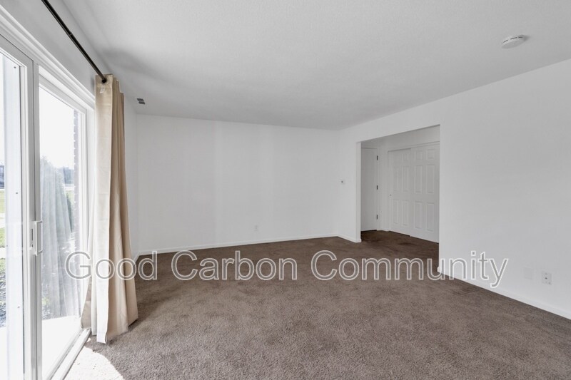 Foto principal - 2697 Baseline Rd