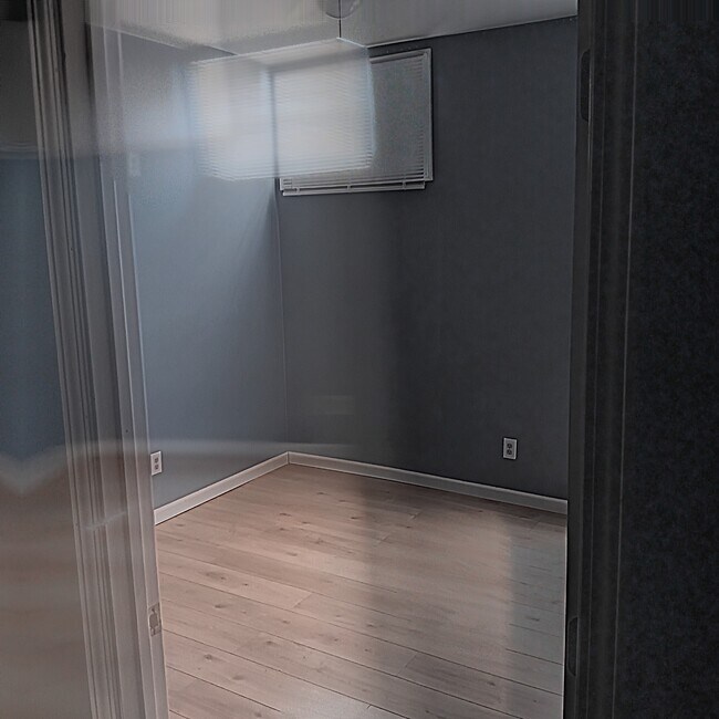 Foto del edificio - 351 Southwestern Pky