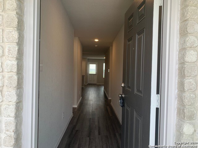 Foto del edificio - 10418 Midsummer Meadow