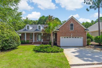 Building Photo - 3131 Wexford Way