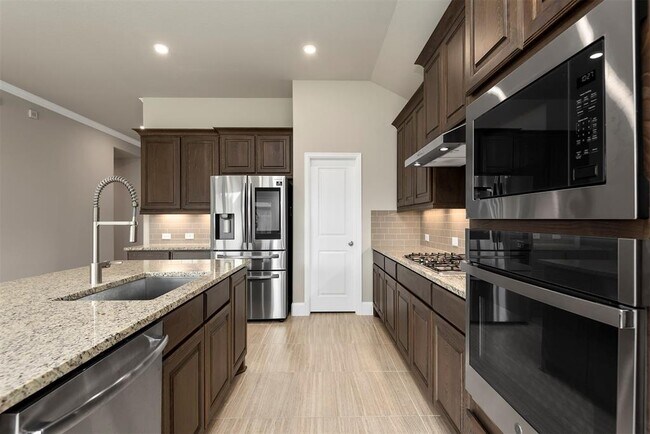 Building Photo - 22096 Volante Dr