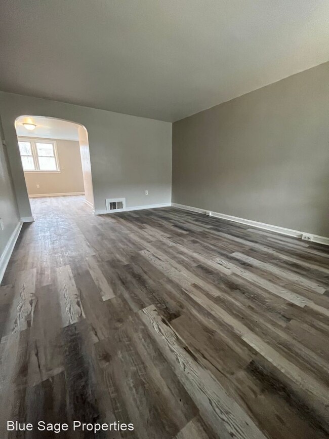 Building Photo - 3 br, 1 bath House - 1334 Edgehill Rd