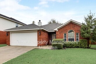 Building Photo - 10505 Braewood Dr