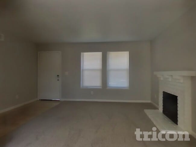 Building Photo - 125 Hibiscus Ct