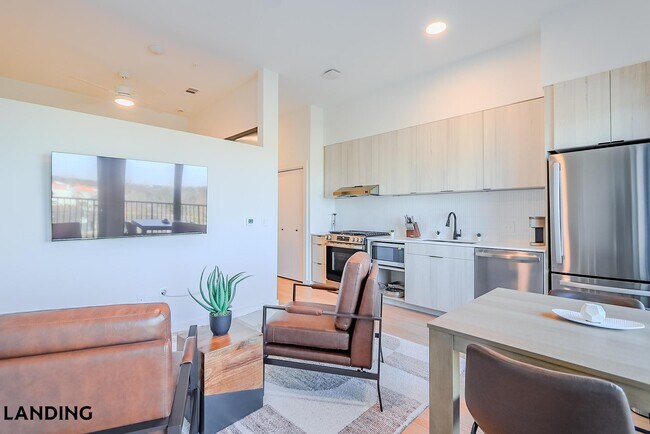 Building Photo - 2623 Keene St