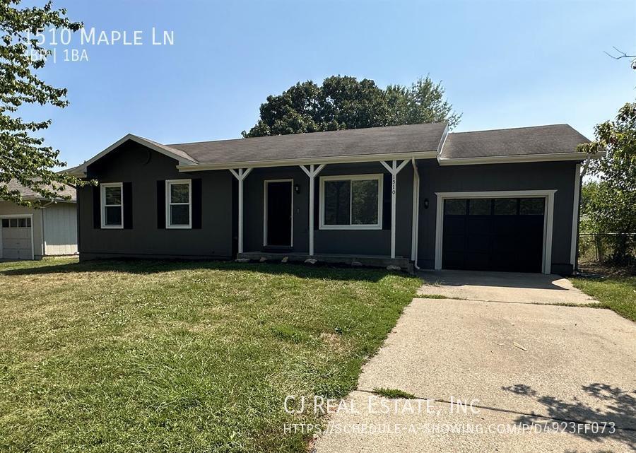 Primary Photo - 1510 Maple Ln