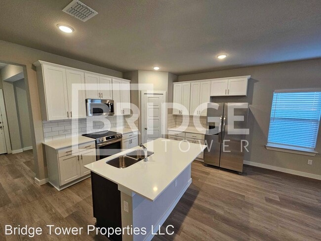 Foto del edificio - 4 br, 2 bath House - 7506 Escarpment Drive