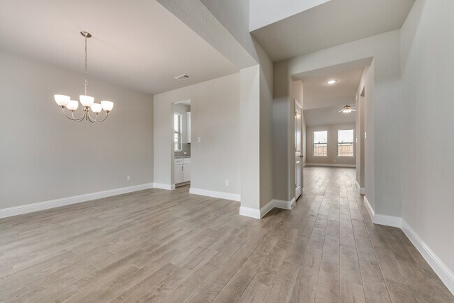 Building Photo - 2160 Erika Ln