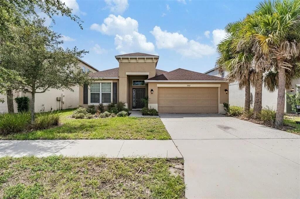 Foto principal - 7207 Nightshade Dr