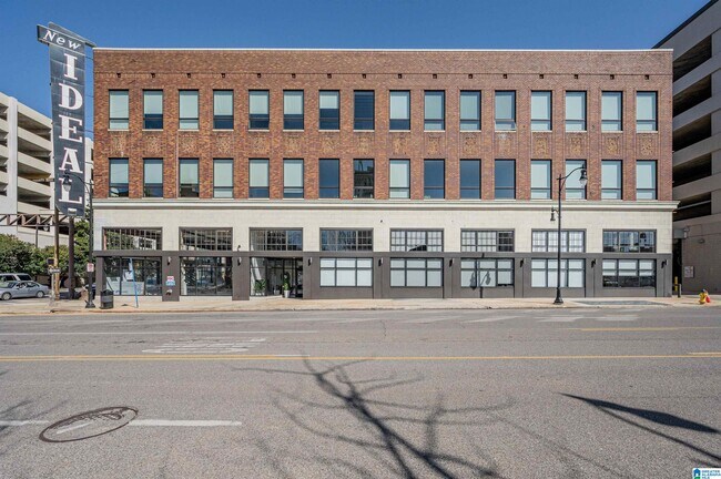 Building Photo - 1801 2nd Ave N