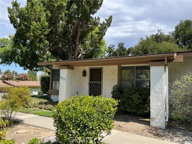 Building Photo - 19352 Ave Of The Oaks