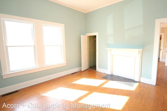 Building Photo - 2 br, 1.5 bath House - 405 N Churton St