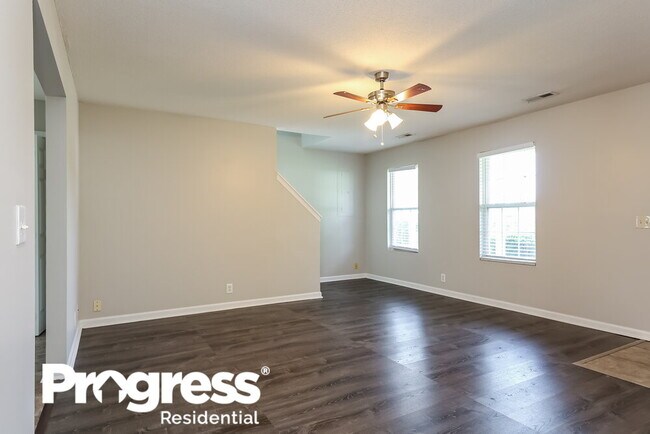 Building Photo - 2611 Hawk Eye Ct