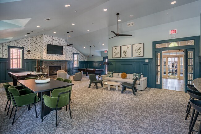 Foto del edificio - Malvern Manor Apartments