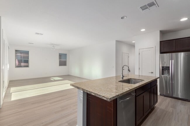 Foto del edificio - Medina Court