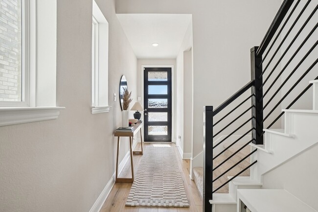 Building Photo - 11422 Chepstow Crescent Ct