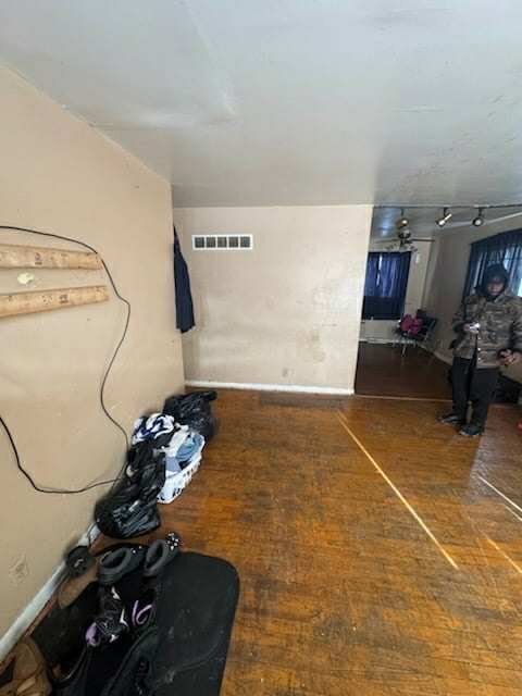 Foto del edificio - 622 W York Ave