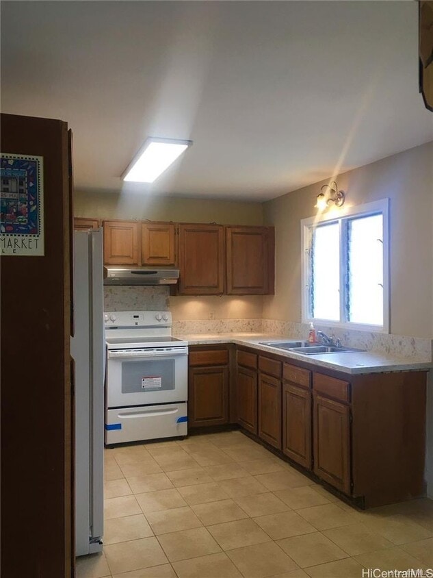 Single Family 3 Bedroom/1 Bath - Single Family 3 Bedroom/1 Bath