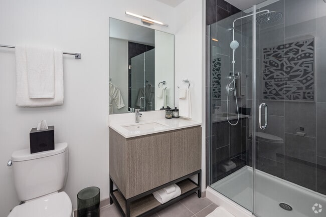 Studio - 367SF - Bathroom - Kenect Nashville