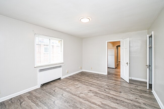 Building Photo - 1136 Franklin Ave