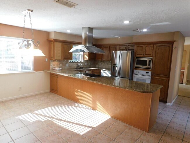 Foto del edificio - 15414 Pleasant Valley Rd