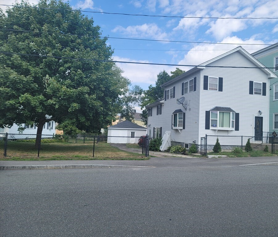 3 Perry St, Stoughton, MA 02072 House for Rent in Stoughton, MA