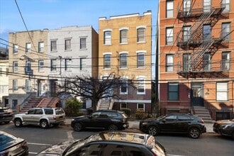 Building Photo - 308 2nd St