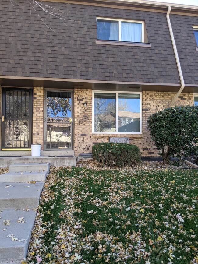 11228 W 18th Ave, Lakewood, CO 80215 Townhome Rentals in Lakewood CO