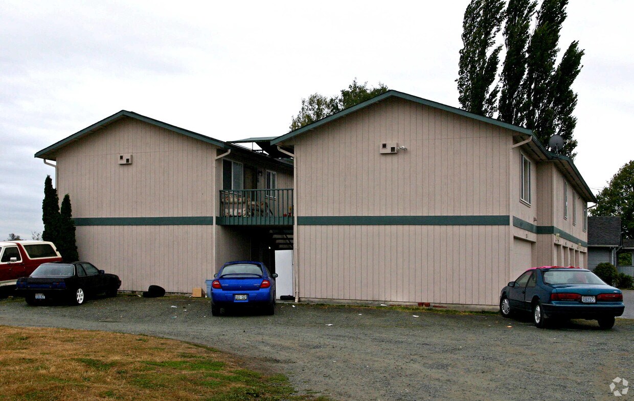 Primary Photo - 3 Duplex Buildings