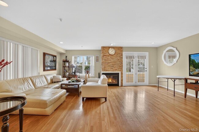 Foto del edificio - 75 W Hartsdale Ave