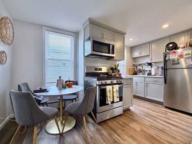 Foto del edificio - 331 4th St