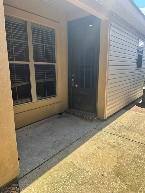 Foto del edificio - 207 Chimney Rock Blvd