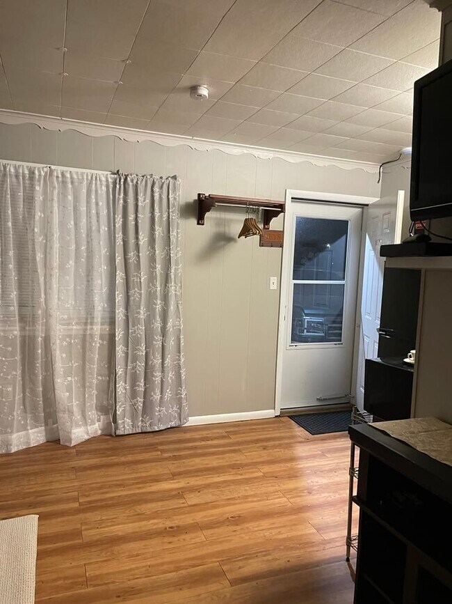 Foto del edificio - 605 30th Ave W