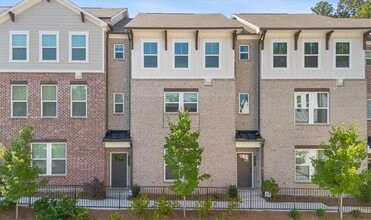 Building Photo - 3376 Macaiva Aly