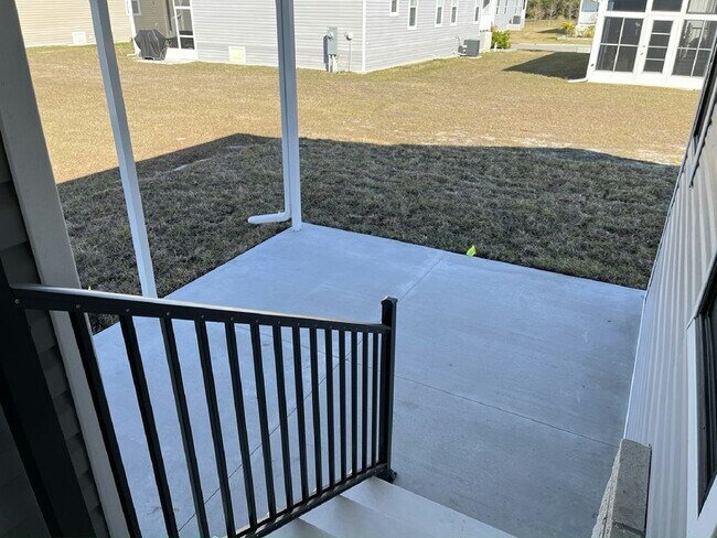 Building Photo - 1662 Coralwood Ln
