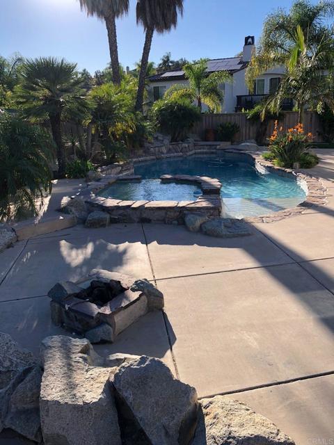 Foto del edificio - 2882 Blue Ridge Ct
