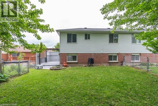 Building Photo - 629 Settlersfield Ct