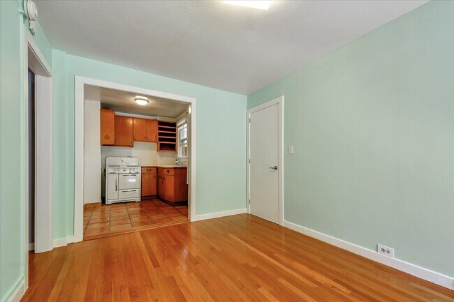 Building Photo - 3637 19th St